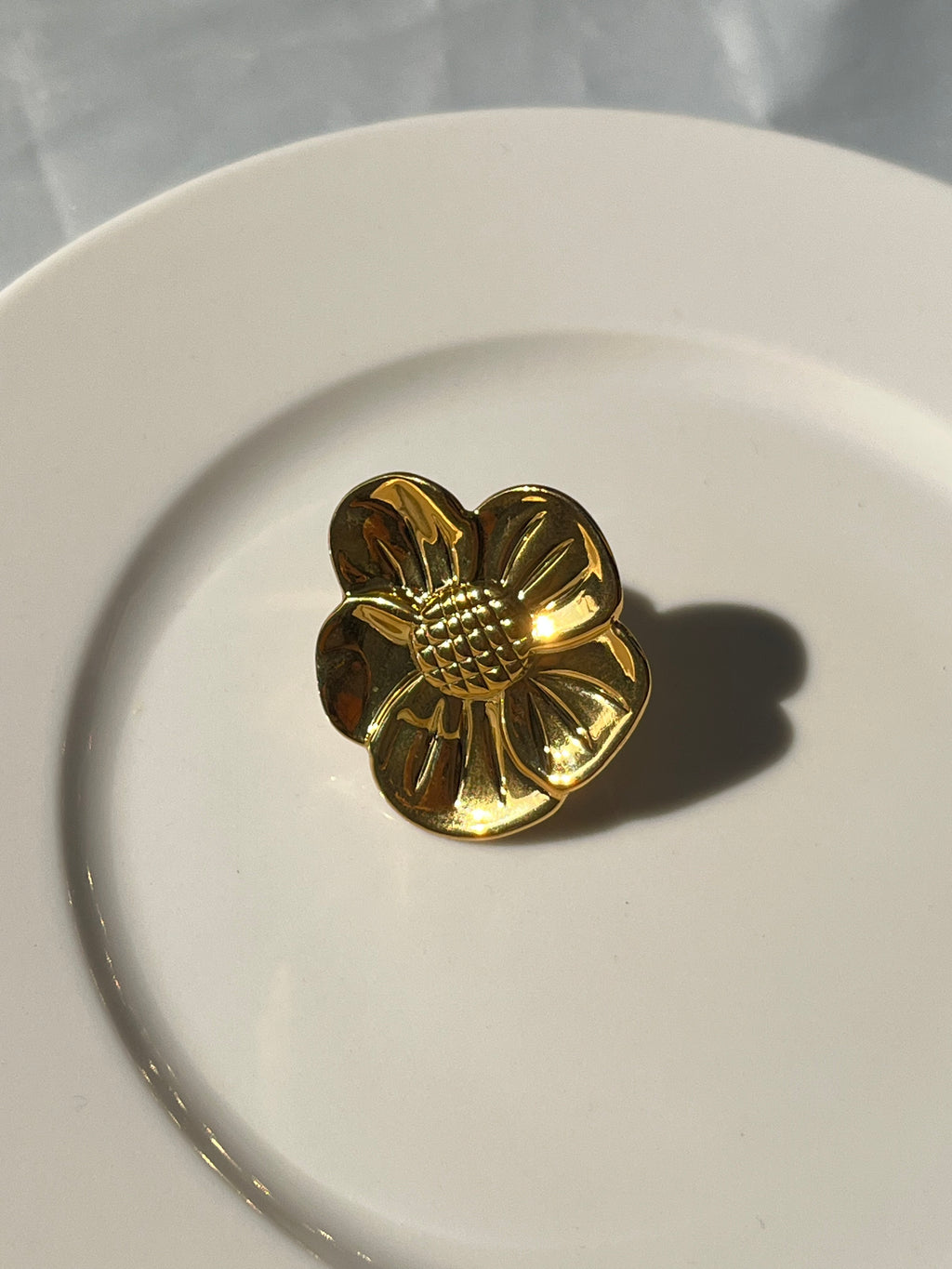 Rose Ring – Gold Stainless Steel