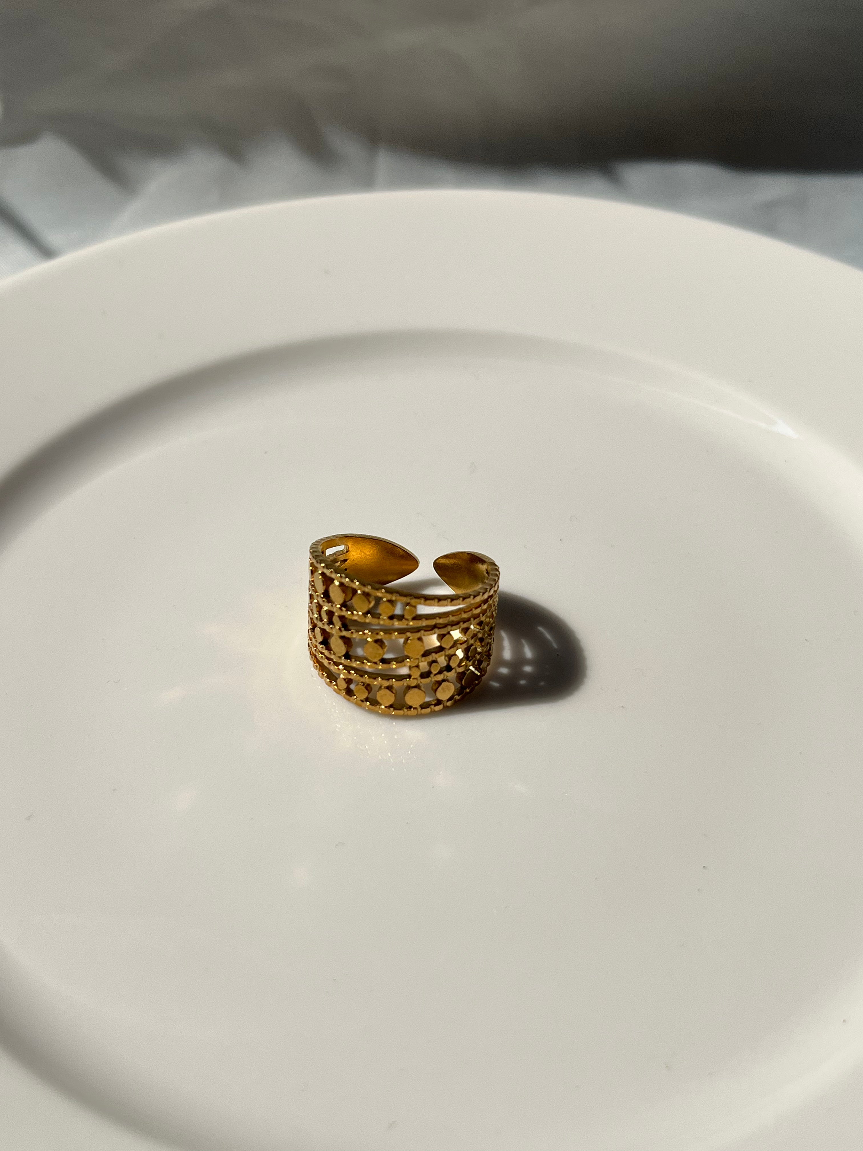 Dotted Ring – Gold Stainless Steel