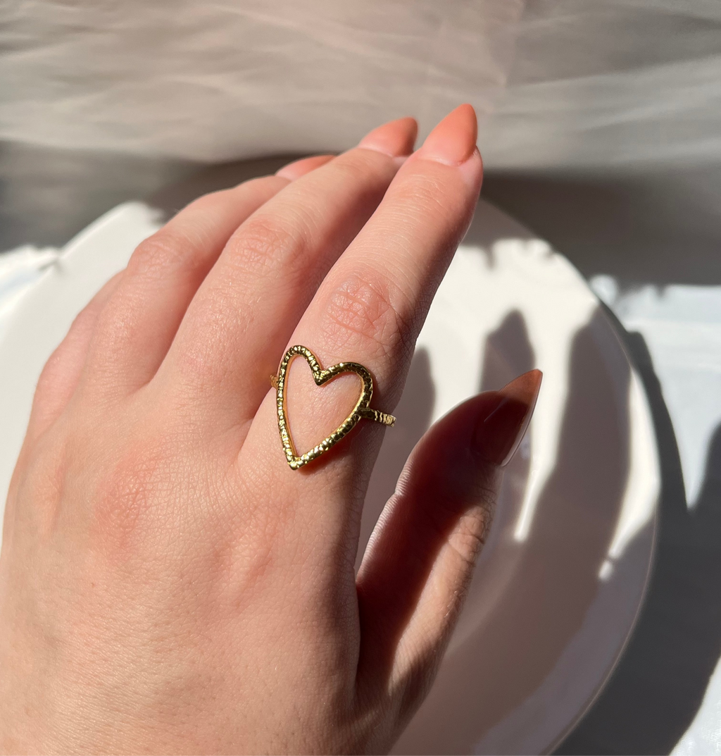 Gold Heart Ring – Stainless Steel