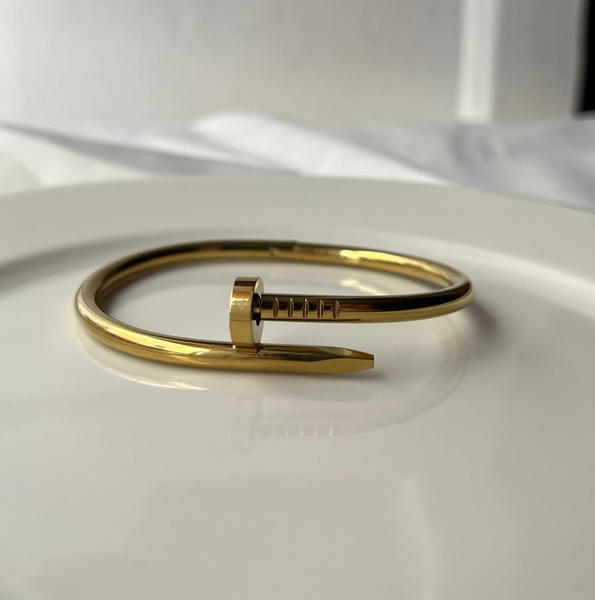 Nail Bracelet