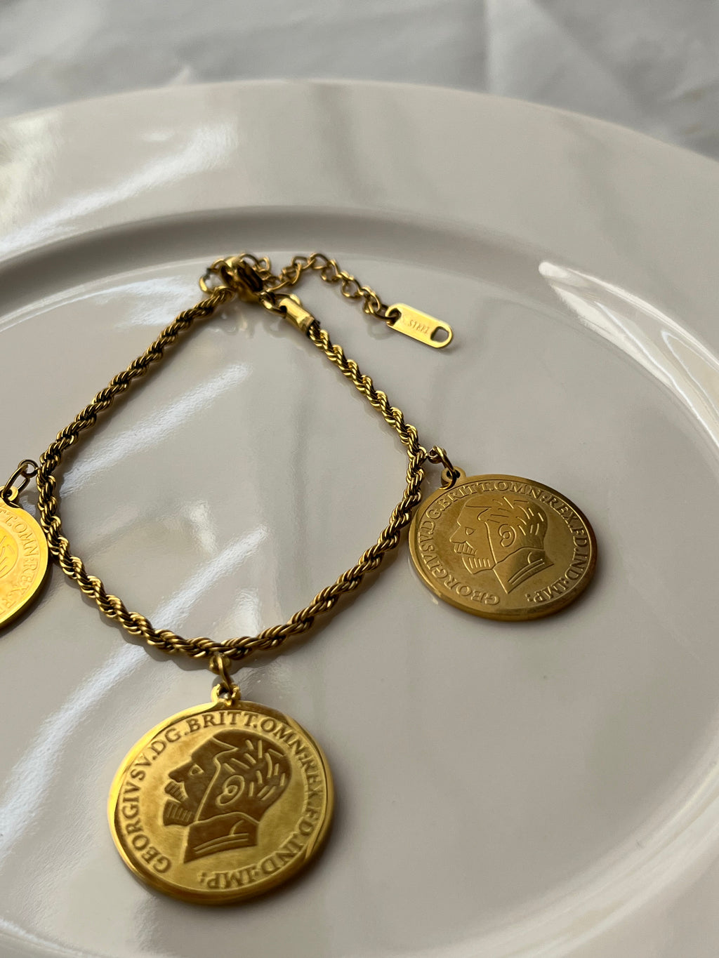 Braided Queens Bracelet