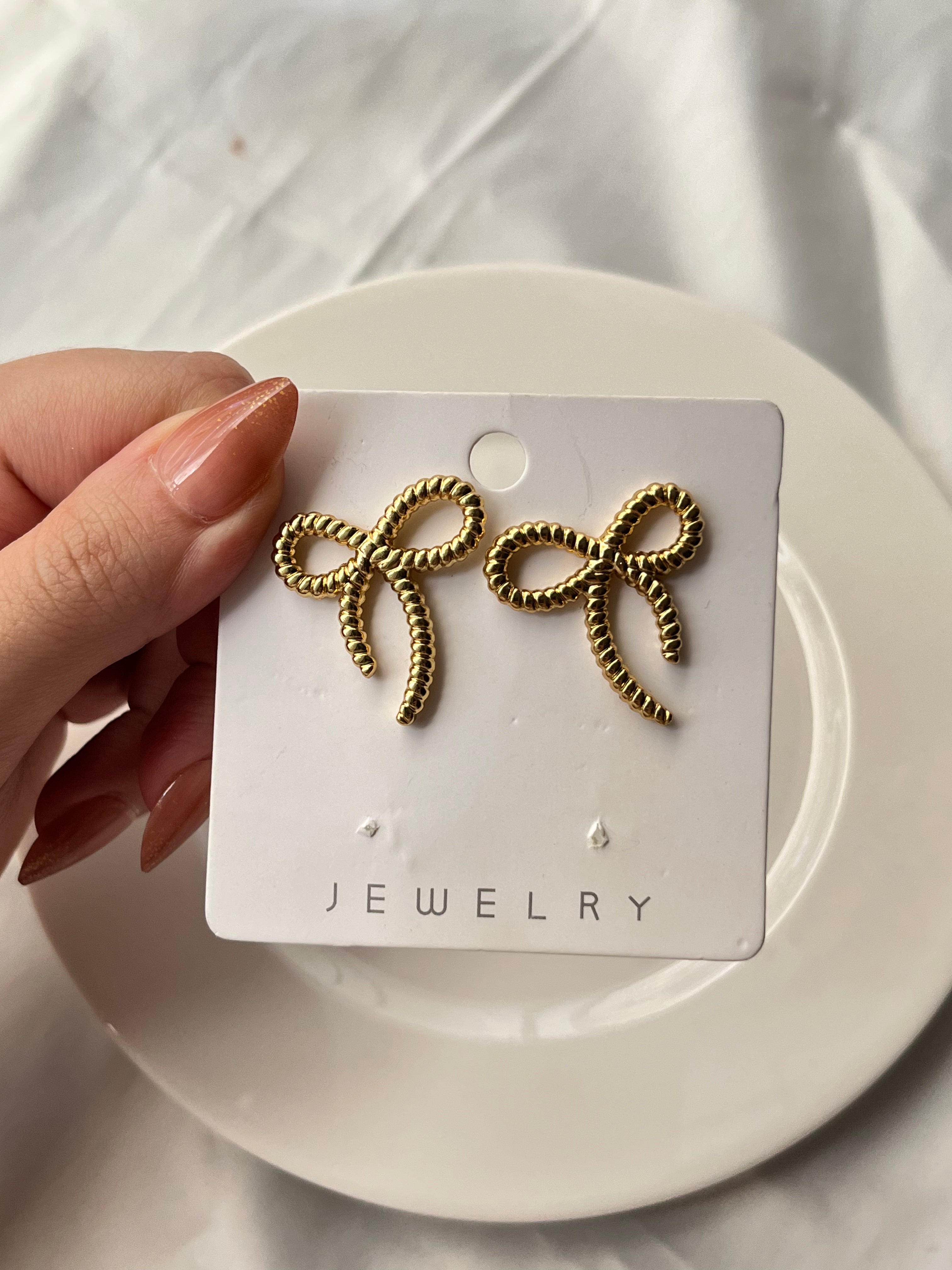 Bow Earrings